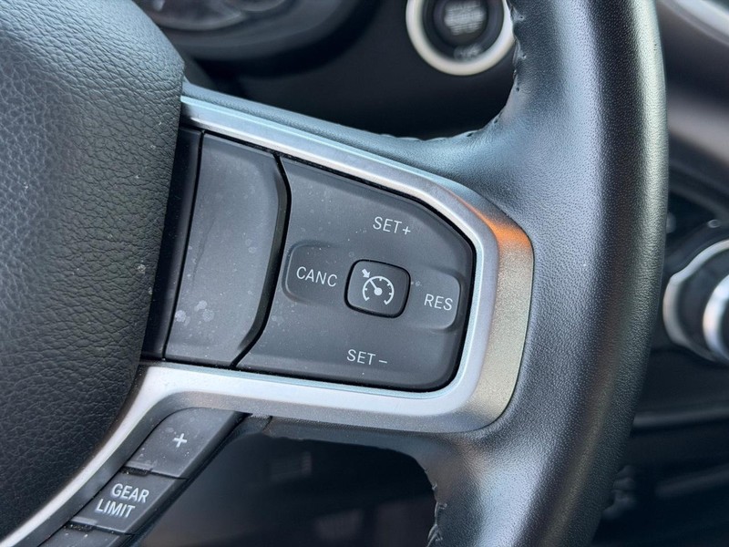 Ram 2500 Vehicle Image 17