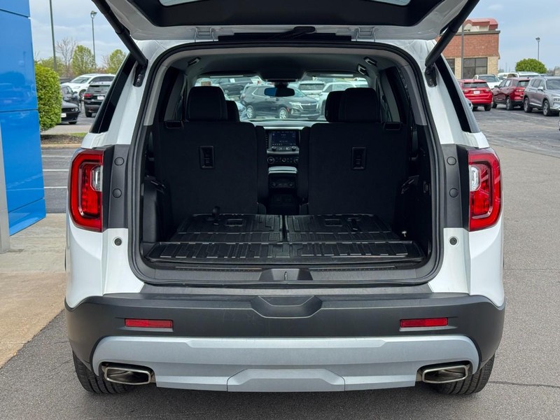 GMC Acadia Vehicle Image 05