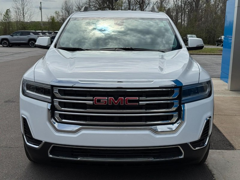 GMC Acadia Vehicle Image 10