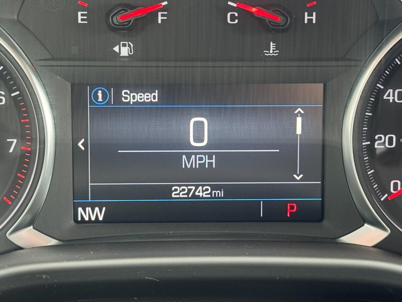 GMC Acadia Vehicle Image 19