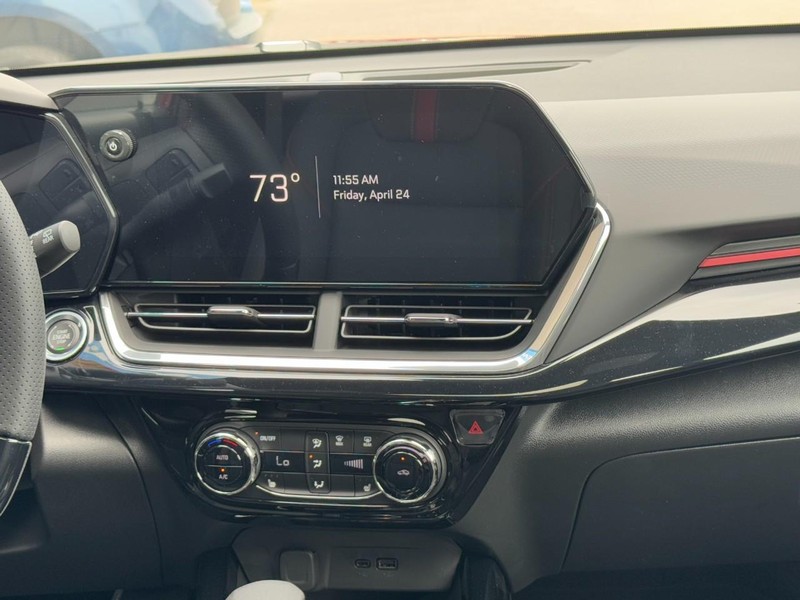 Chevrolet Trax Vehicle Image 08
