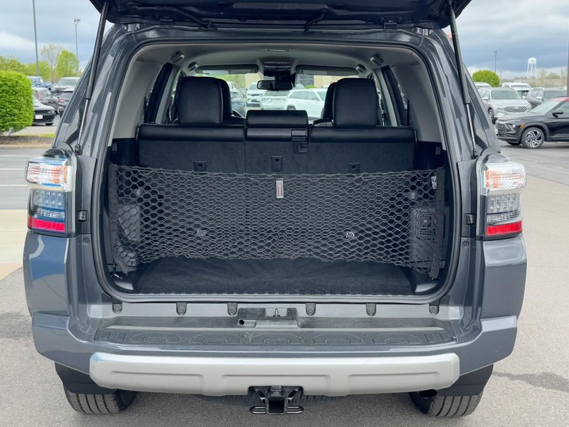 Toyota 4Runner Vehicle Image 05