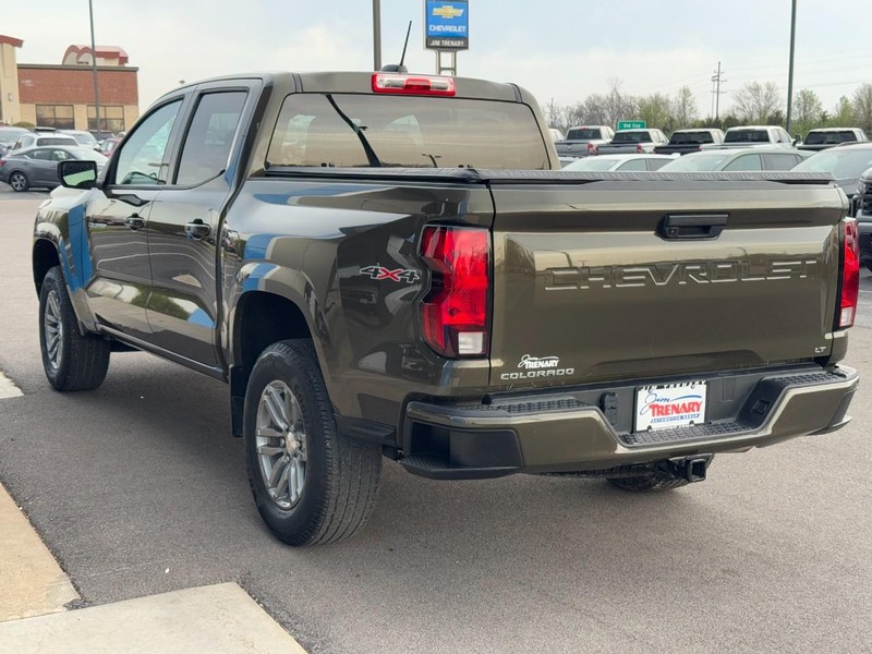 Chevrolet Colorado Vehicle Image 06