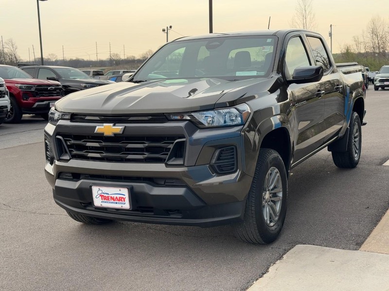 Chevrolet Colorado Vehicle Image 08