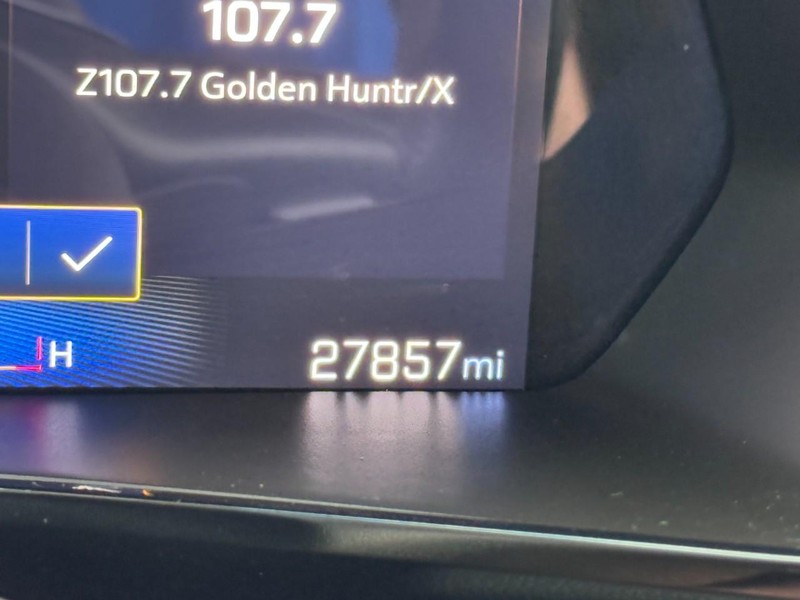 Chevrolet Colorado Vehicle Image 18