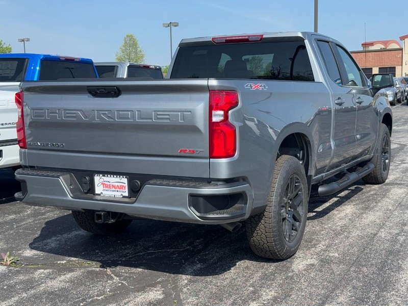 Chevrolet Silverado 1500 Vehicle Image 03