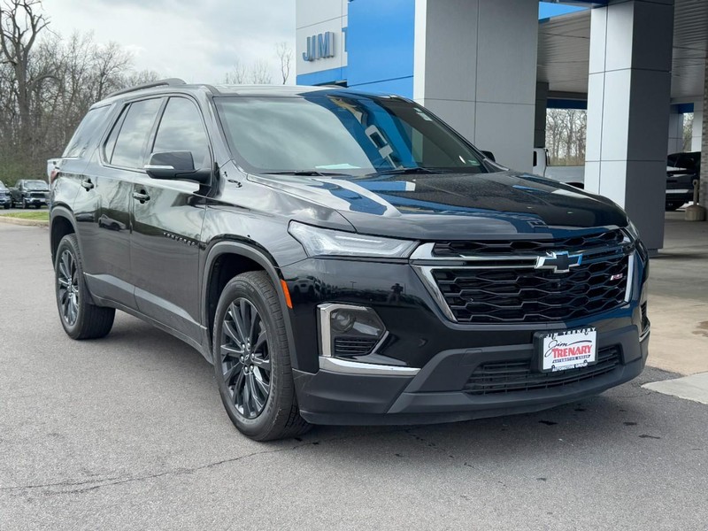 Chevrolet Traverse Vehicle Image 02
