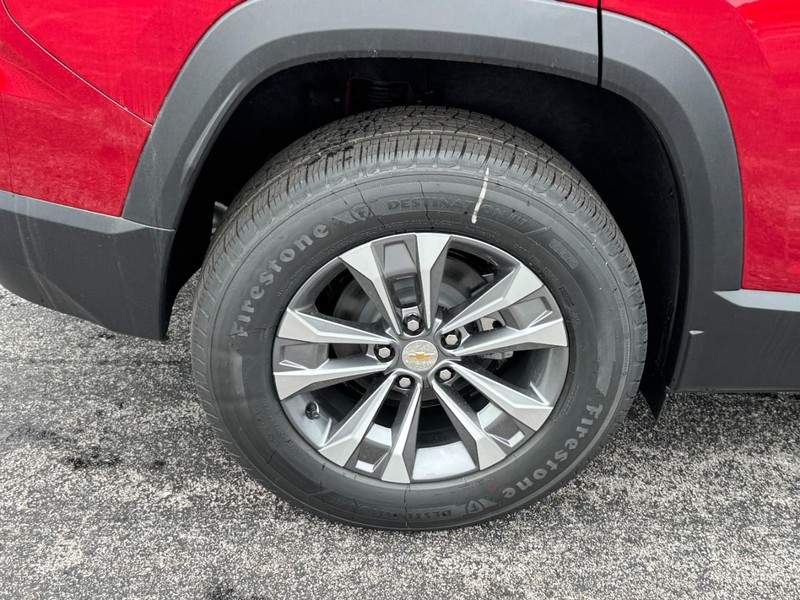 Chevrolet Equinox Vehicle Image 04