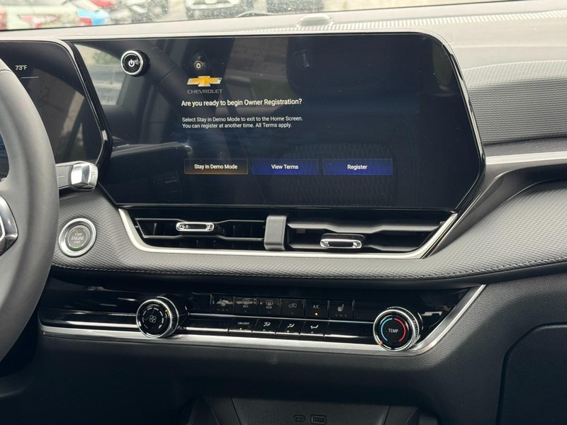 Chevrolet Equinox Vehicle Image 08