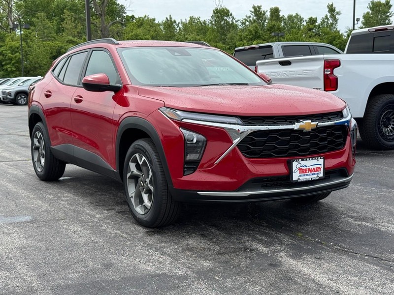 Chevrolet Trax Vehicle Image 02