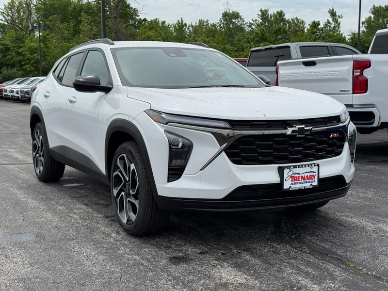 Chevrolet Trax Vehicle Image 02