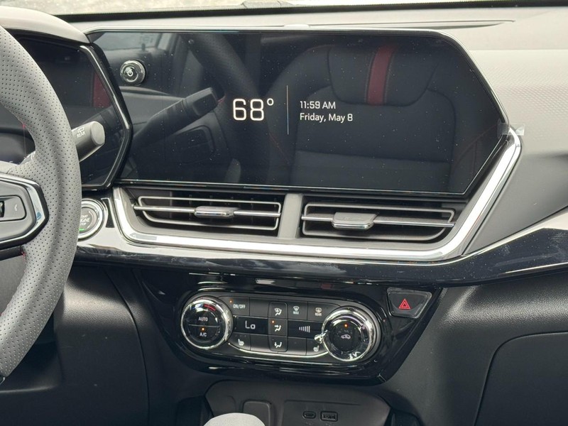 Chevrolet Trax Vehicle Image 08