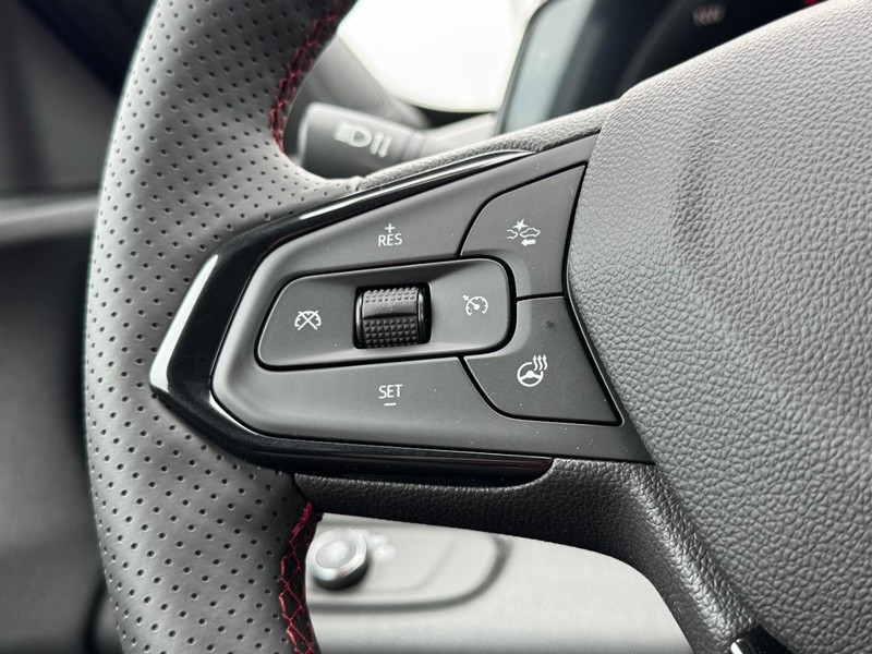Chevrolet Trax Vehicle Image 10