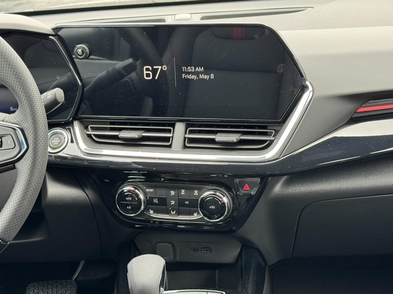 Chevrolet Trax Vehicle Image 08