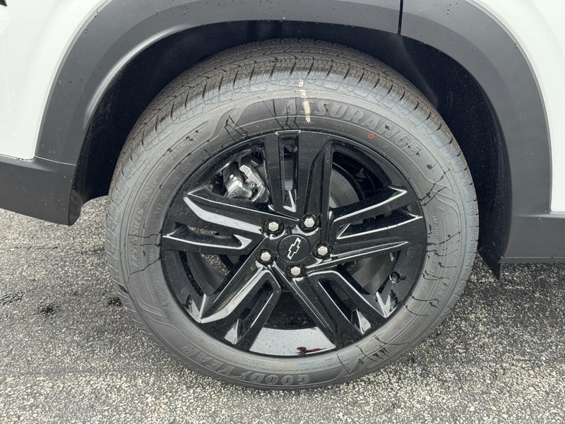 Chevrolet Trax Vehicle Image 04