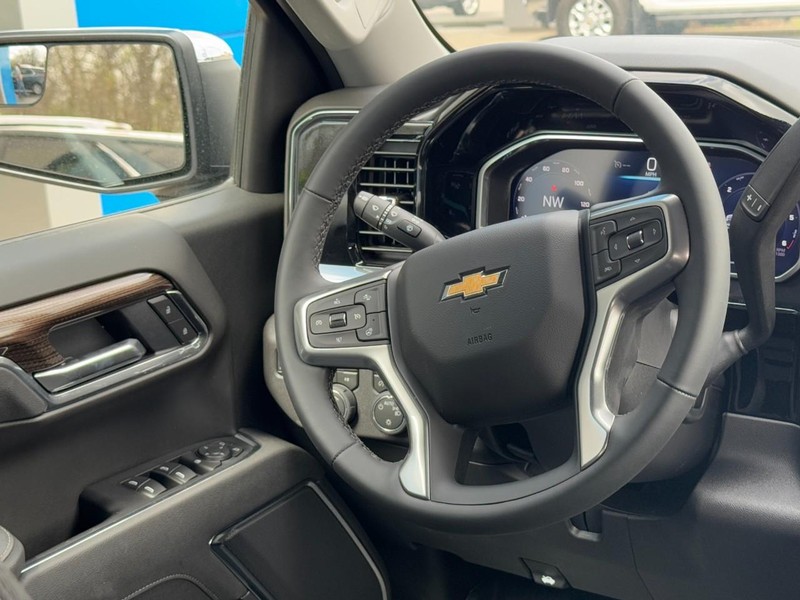 Chevrolet Silverado 1500 Vehicle Image 07