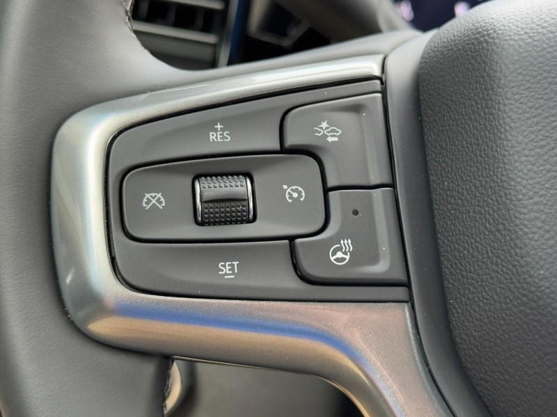 Chevrolet Silverado 1500 Vehicle Image 10
