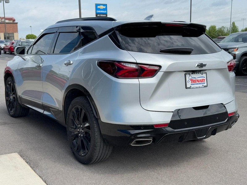 Chevrolet Blazer Vehicle Full-screen Gallery Image 06