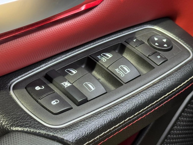 Ram 1500 Vehicle Image 23