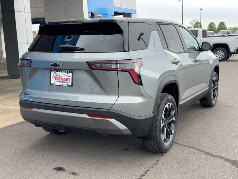 Chevrolet Equinox Vehicle Image 03