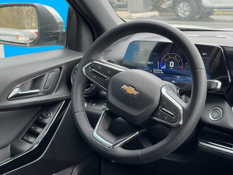 Chevrolet Equinox Vehicle Image 07