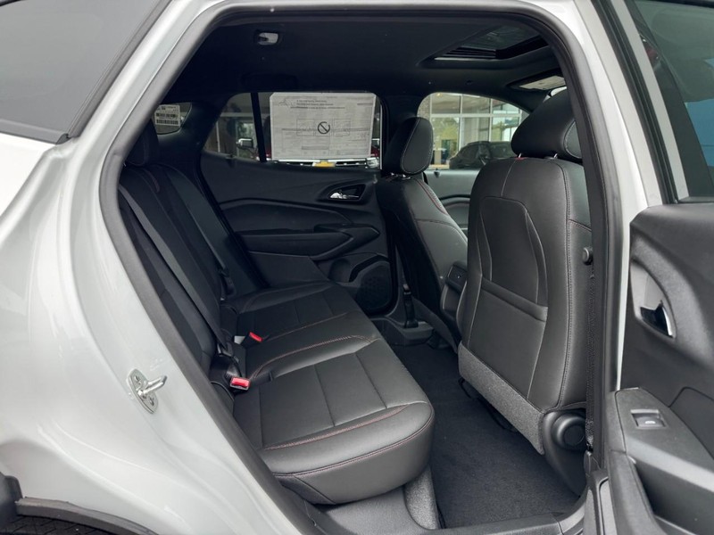 Chevrolet Trax Vehicle Image 05