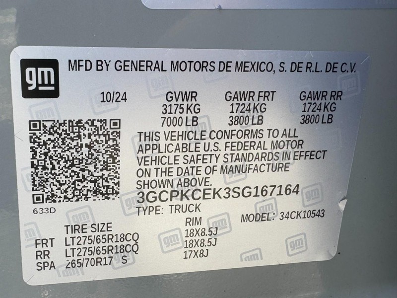 Chevrolet Silverado 1500 Vehicle Full-screen Gallery Image 22