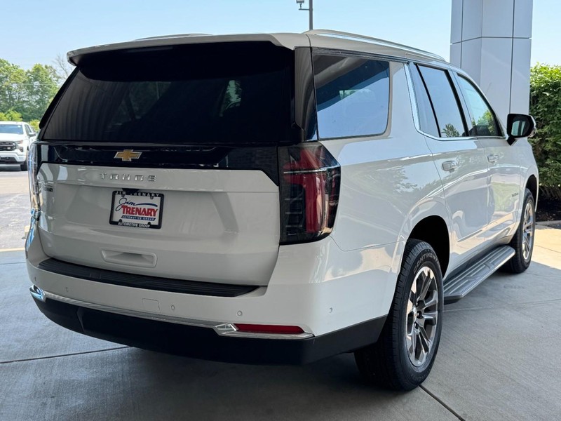 Chevrolet Tahoe Vehicle Image 03