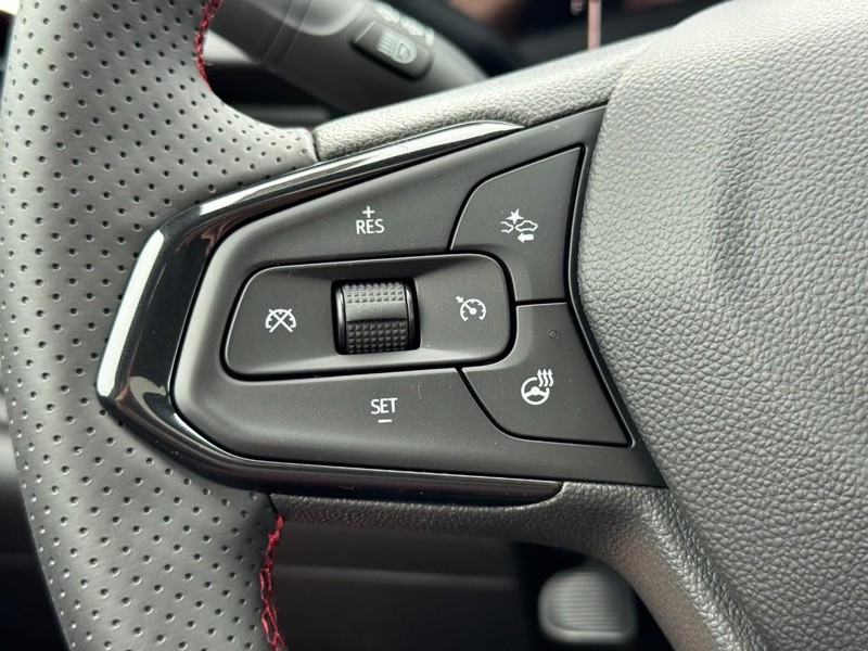 Chevrolet Trax Vehicle Image 10