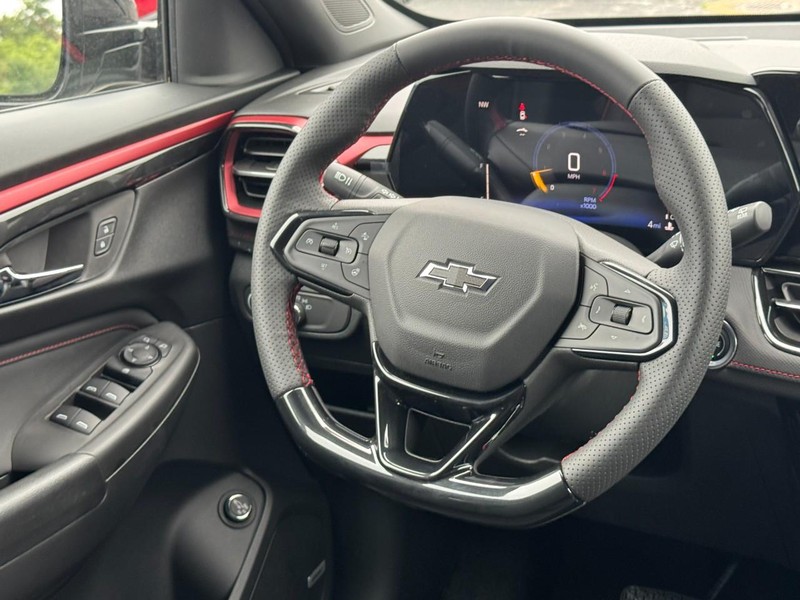 Chevrolet TrailBlazer Vehicle Image 07