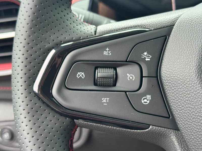 Chevrolet TrailBlazer Vehicle Image 10