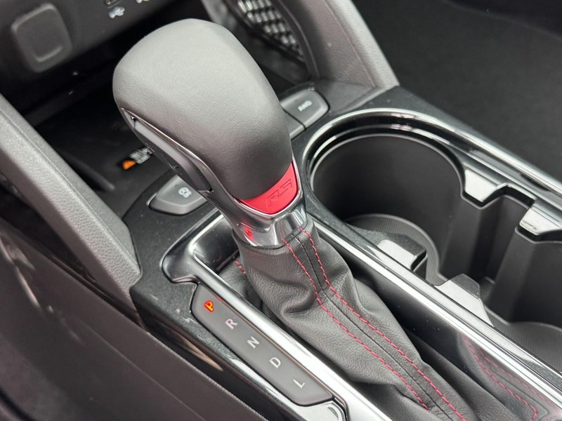 Chevrolet TrailBlazer Vehicle Image 12