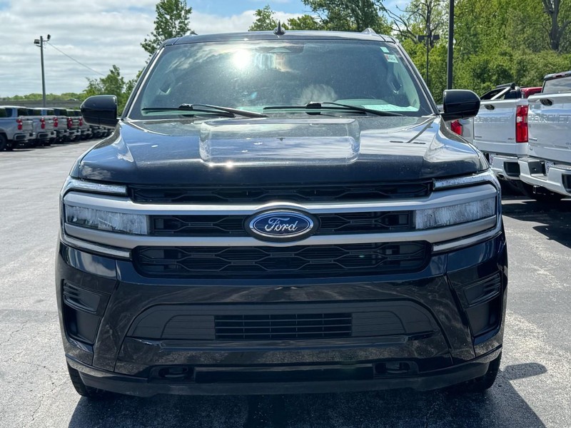 Ford Expedition Vehicle Image 09