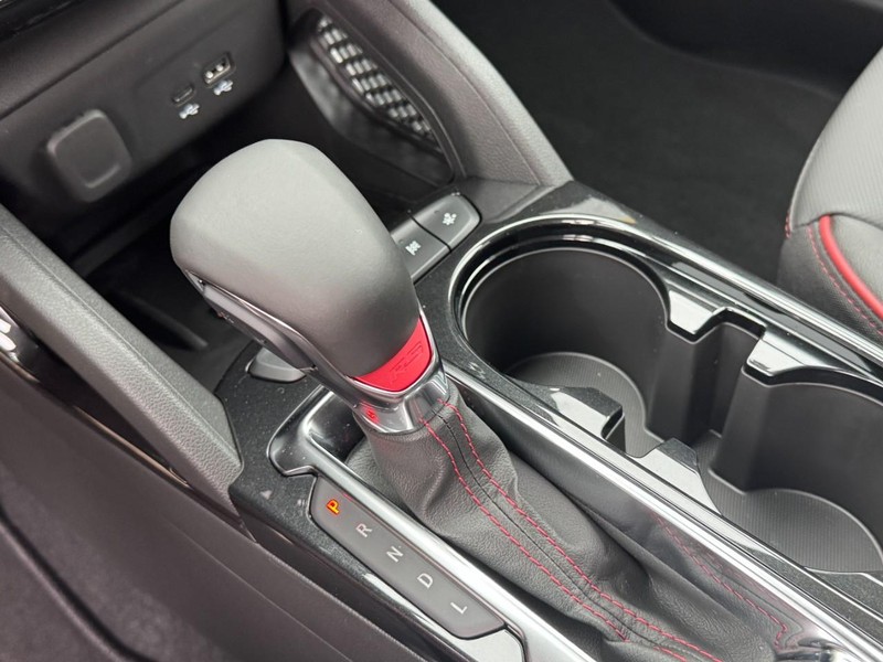Chevrolet TrailBlazer Vehicle Image 12