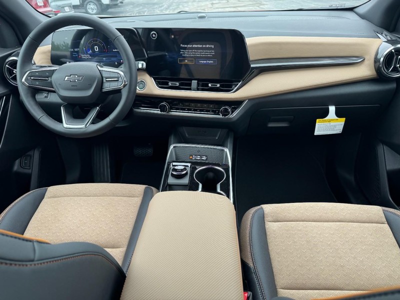 Chevrolet Equinox Vehicle Image 06