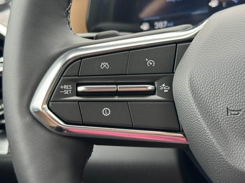 Chevrolet Equinox Vehicle Image 10