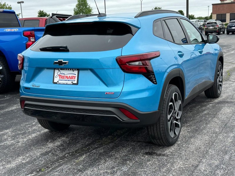 Chevrolet Trax Vehicle Image 03