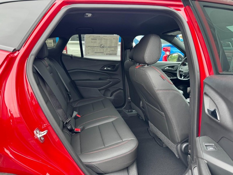 Chevrolet Trax Vehicle Image 05