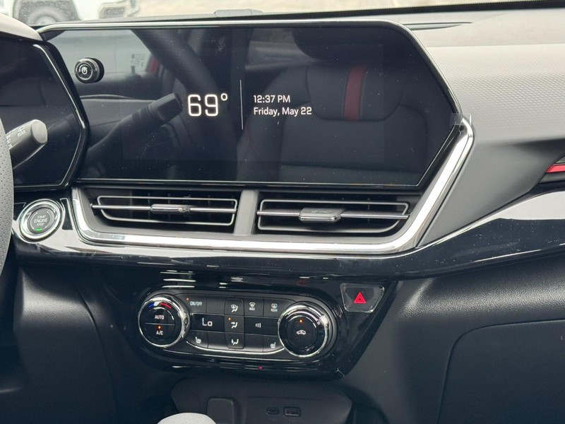 Chevrolet Trax Vehicle Image 08