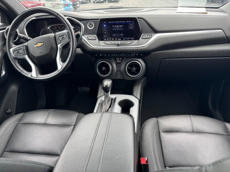 Chevrolet Blazer Vehicle Full-screen Gallery Image 11
