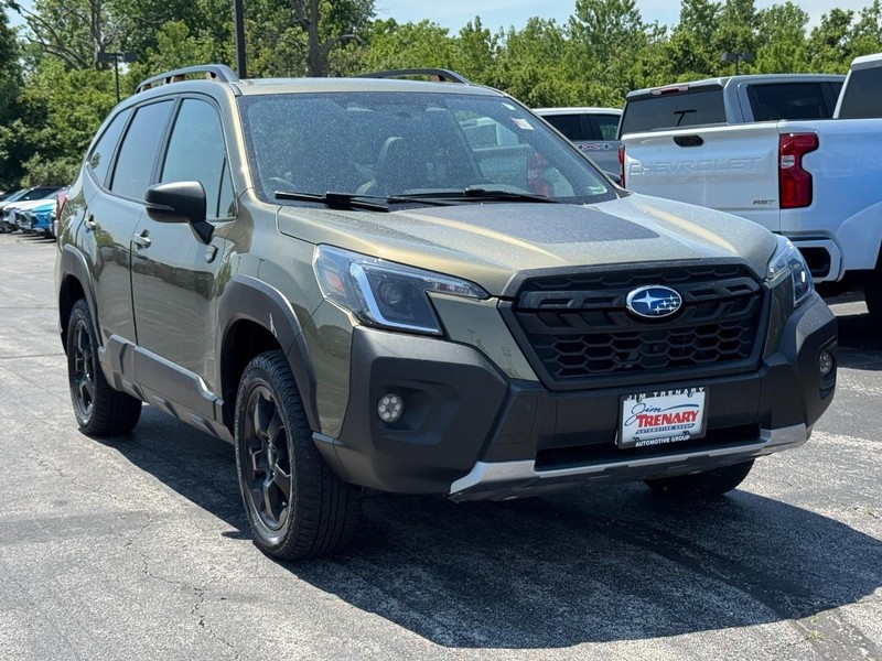 Subaru Forester Vehicle Image 02