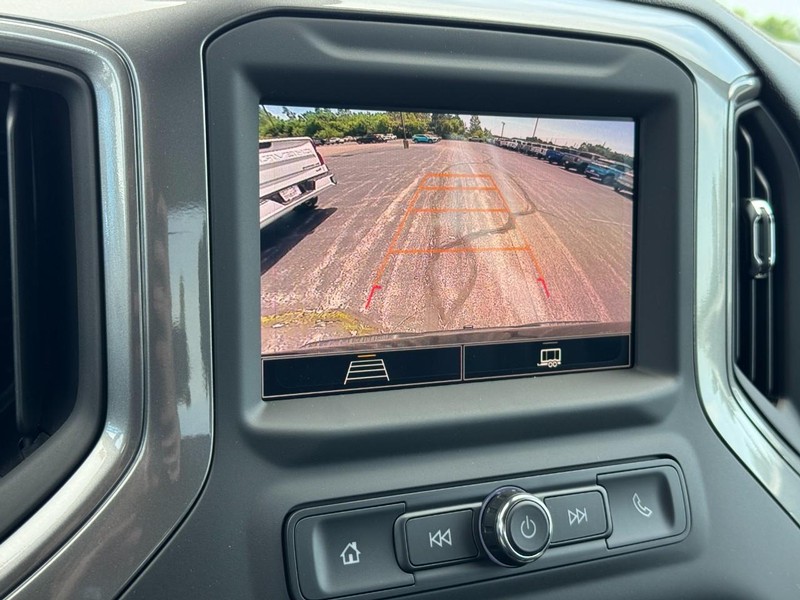 Chevrolet Silverado 1500 Vehicle Image 12
