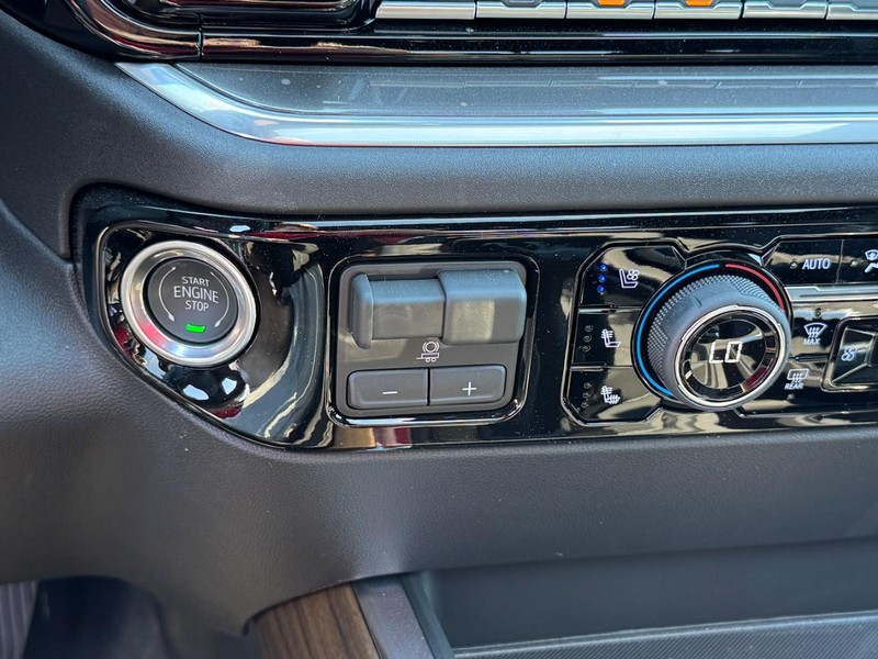 Chevrolet Silverado 1500 Vehicle Image 13