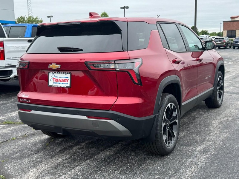 Chevrolet Equinox Vehicle Image 03