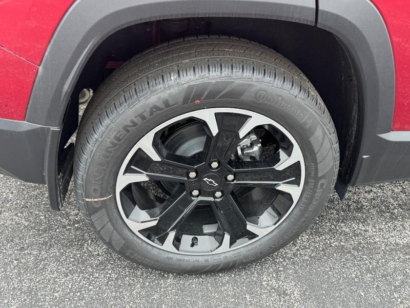Chevrolet Equinox Vehicle Image 04
