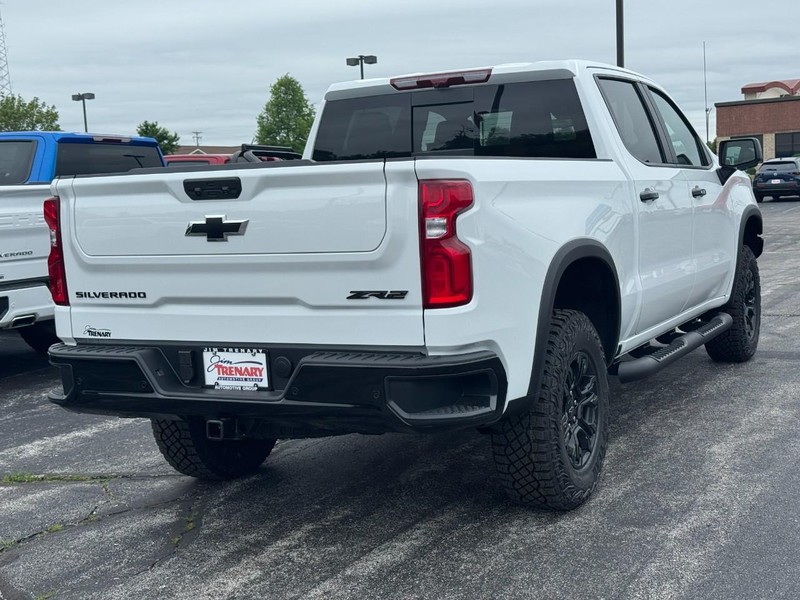 Chevrolet Silverado 1500 Vehicle Image 03