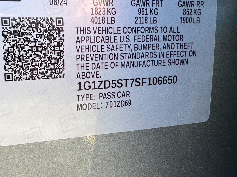 Chevrolet Malibu Vehicle Image 24