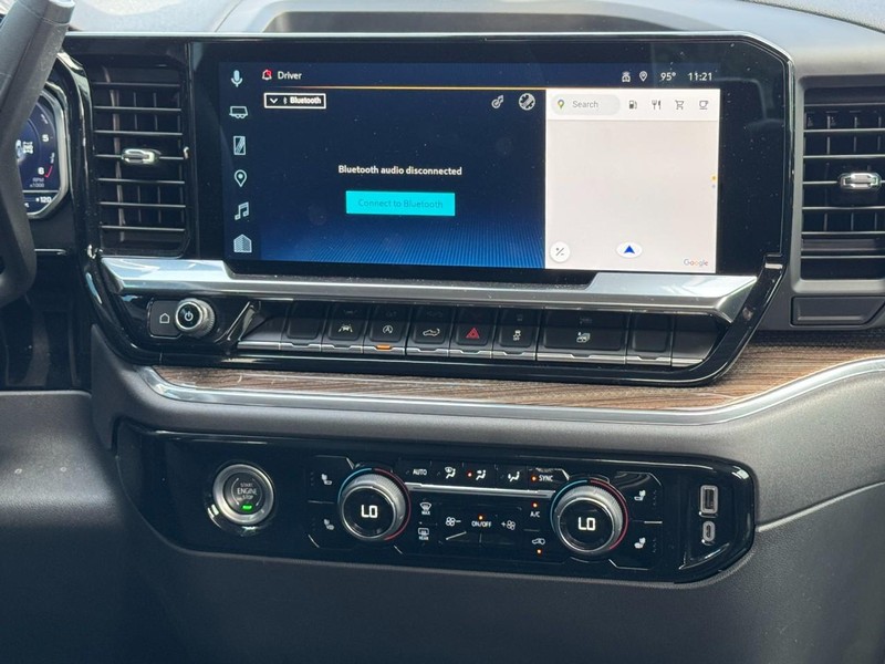 Chevrolet Silverado 1500 Vehicle Full-screen Gallery Image 13