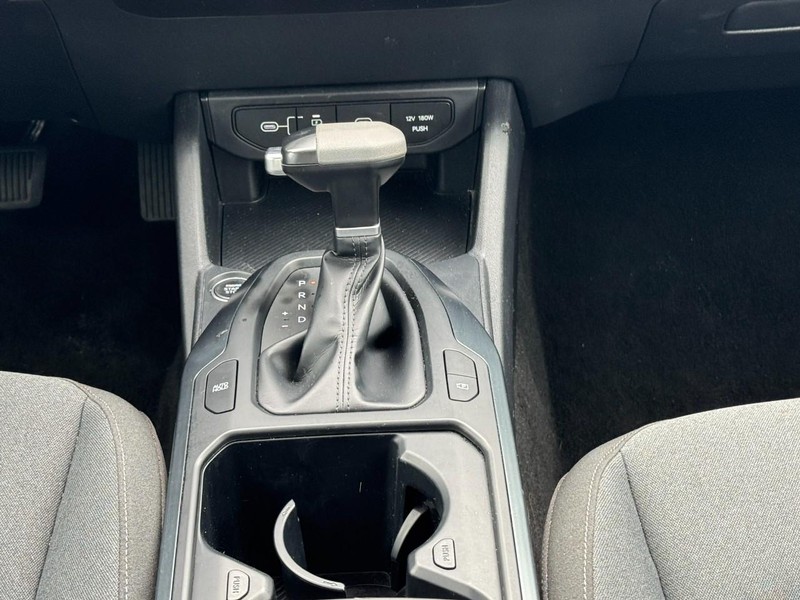 Kia K4 Vehicle Image 14
