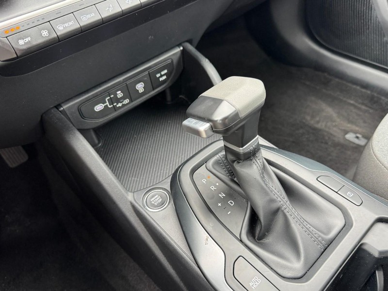 Kia K4 Vehicle Image 19